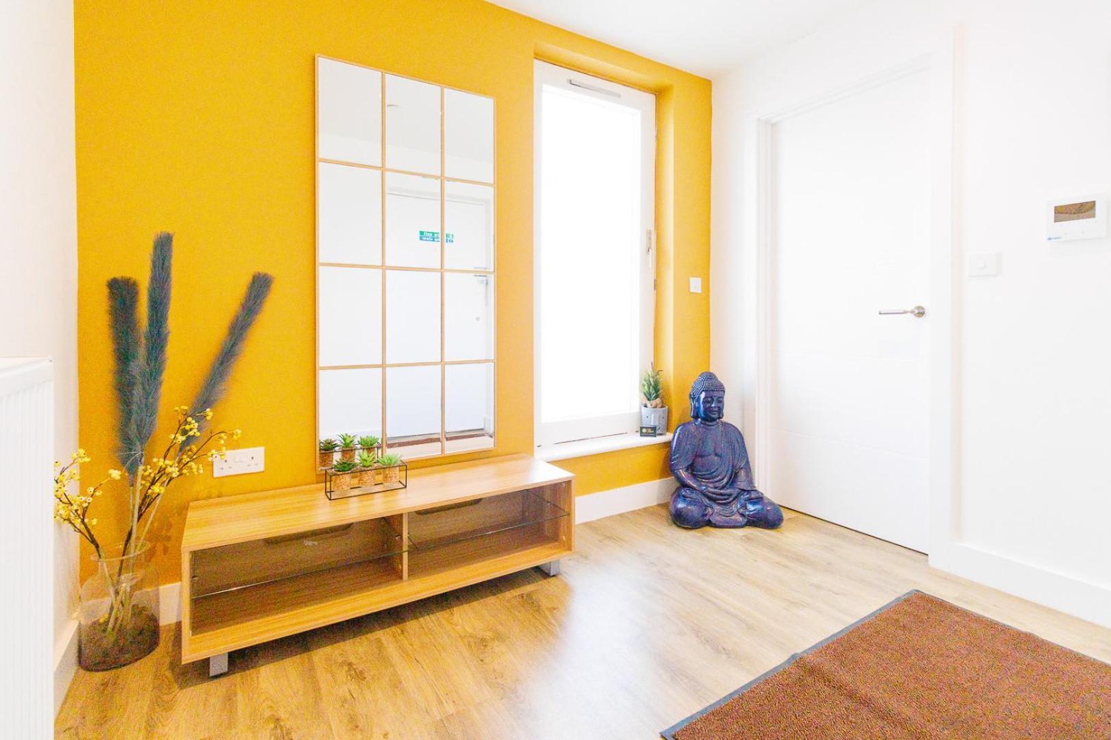 Centre, Sleeps 7, Stunning Views & Parking, Interconnected Long Work Contractor Leisure, Diamond Penthouse Apartemen *