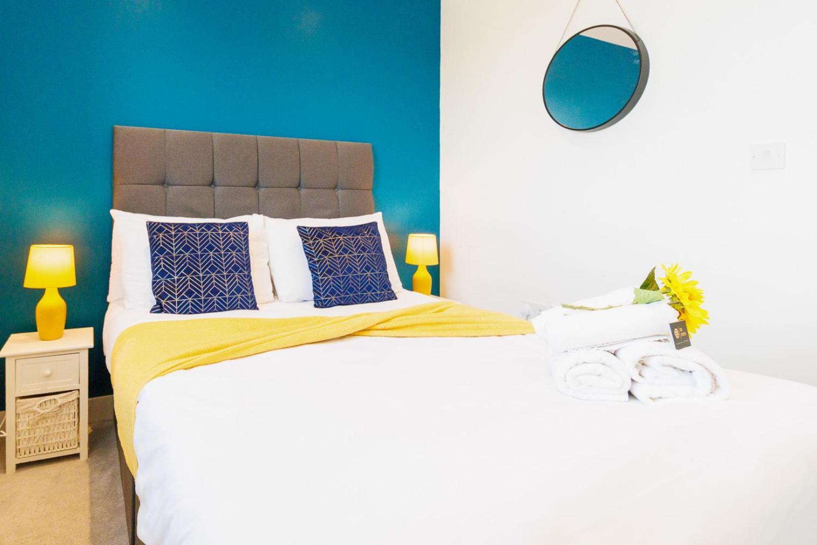 Centre, Sleeps 7, Stunning Views & Parking, Interconnected Long Work Contractor Leisure, Diamond Penthouse * Cambridge (Cambridgeshire)