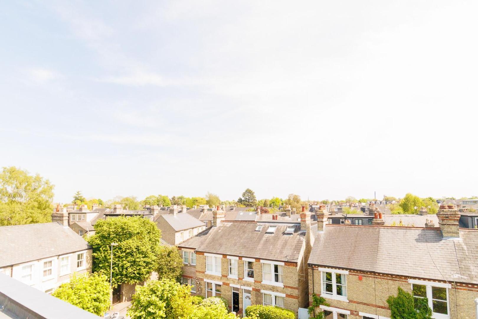 Centre, Sleeps 7, Stunning Views & Parking, Interconnected Long Work Contractor Leisure, Diamond Penthouse * Cambridge (Cambridgeshire)